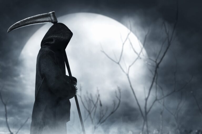 7 Spiritual Meanings of Seeing Grim Reaper