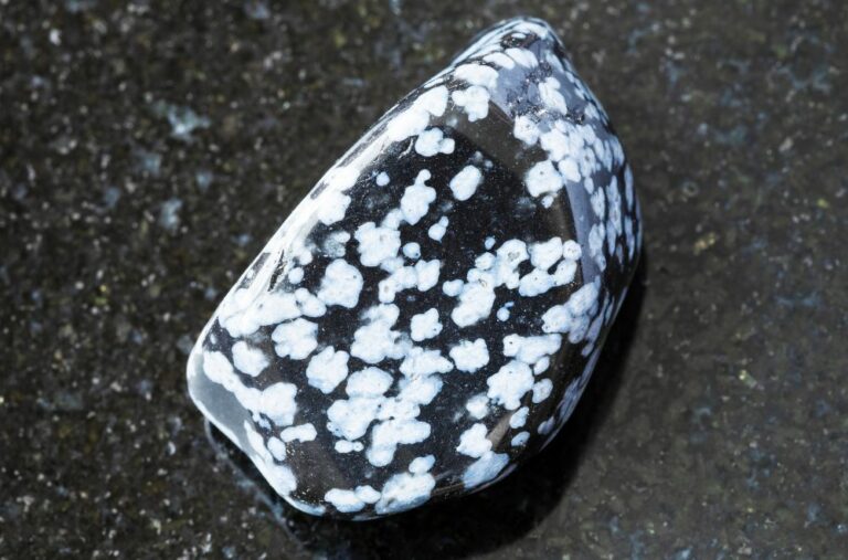 11 Spiritual Meanings of Snowflake Obsidian